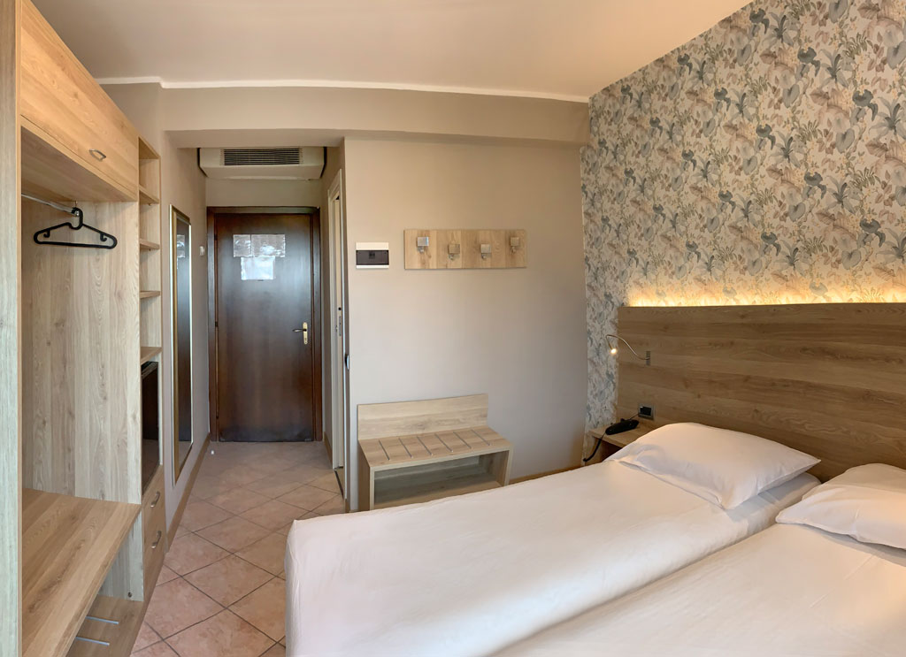 Camere Hotel Alessandra Garda
